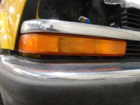 116-03515r Passenger Corner/park Light Fits 98-05 Blazer S10/jimmy S15
