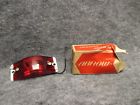 56-r12 Arrow Red Side Marker Half Round Light Assembly Nos In