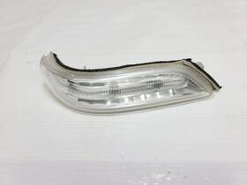 607386 Acura 2007-2008 Tl Right Passenger Side Door Mirror Marker Turn Light Oem