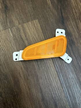 A5214374 Apa Auto Parts Avenue For 2018 2019 2020 2021 Hyundai Kona Side Reflector Front Driver