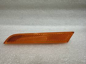 420945071 Audi 08-12 14-15 R8 Coupe 42 - Front Left Bumper Side Marker Light / Reflector