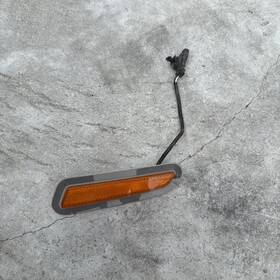 4s0945071b Audi R8 V10 Front Bumper Left Driver Side Marker Light Reflector 2017 - 2023 Oem