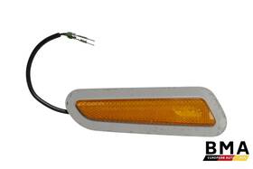4s0945072b Audi R8 V10 Front Bumper Right Side Marker Light Reflector 2017 - 2023 Oem 4s0945072b Audi R8 V10 Front Bumper Right Side Marker Light Reflector 2017 - 2023 Oem