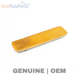8e0945072b Audi 2005-2008 A4 B7 - Front Right Bumper Side Marker Light / Reflector 8e0945072b Audi 2005-2008 A4 B7 - Front Right Bumper Side Marker Light / Reflector