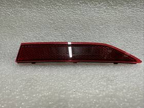 Au1184102 Audi A4 S4 S5 2020-2021 Left Inner Rear Reflector Bumper Light Lamp Marker