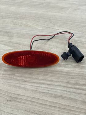 Bentley 3d0973322 2009 Continental Flying Spur Rear Left Side Marker Light Red