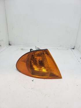 116-59338r Bmw Passenger Corner/park Light Park Lamp-turn Signal Fits 99-00 323i