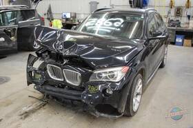 116-60195l Bmw Light For X1 Oem Assy Left Fog Pitted