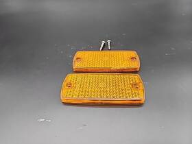 1364174 Bmw Bumper Side Extension Light Lens Rear E23 E24 E28 E30 Amber L4