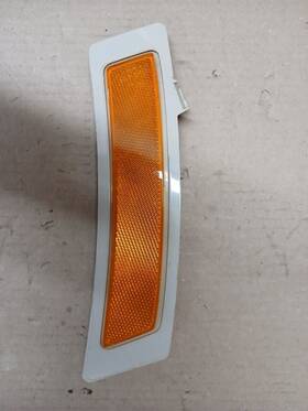 176642-01 Bmw 5 Left Front Side Marker Light Lamp Oem
