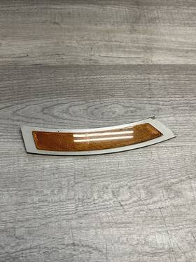 63147839088 Bmw Genuine E60 E61 Lci Front Right M-sport Bumper Reflector 2008-2010