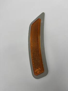 63-14-7-848-581 Bmw 63147848581 2015-2020 M3 M4 Front Left Bumper Side Marker Reflector 63-14-7-848-581 Bmw 63147848581 2015-2020 M3 M4 Front Left Bumper Side Marker Reflector