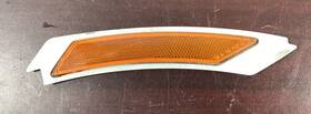 7205398 Bmw 2009-2011 335i Front Right Passenger Bumper Reflector Marker Oem