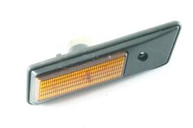 8357050 Bmw Oem E36 Front Right Side Marker Light Lamp 93-97 318i 325i
