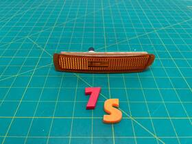 8389695 Bmw 96-02 Z3 E36 Roadster Front Left Side Bumper Turn Signal Marker Light Oem