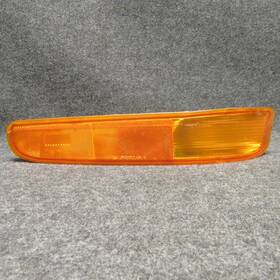 16523868 Buick 1997-05 Park Avenue Rh Front Bumper Corner Marker Light Lamp Oem 62373