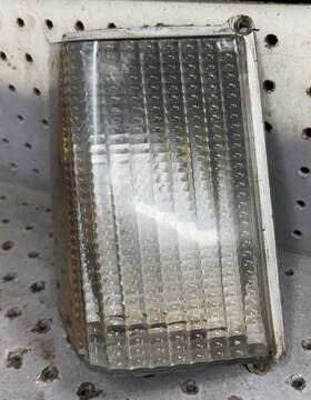 5969358 Buick 1978 1980 Regal Right Rh Pass Side Marker Light/ Turn Signal