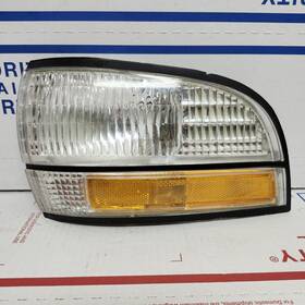 Ks-gm118 Buick 92-96 Lesabre Park Avenue Front Left Corner Light Turn Signal Marker Lamp Oem