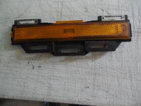 16521415 Cadillac 2002 2001 2000 1999 1998 Eldorado Left Side Front Marker Clearance Light 1995 97 16521415 Cadillac 2002 2001 2000 1999 1998 Eldorado Left Side Front Marker Clearance Light 1995 97