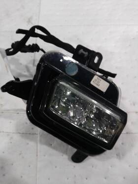 175626 Cadillac Used Side Marker Light Assembly Fits 2017 Ct6 Bumper Mount