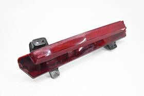 22803024 Cadillac 15-20 Escalade Rear Left Bumper Reflector Marker Light Lamp Red Oem