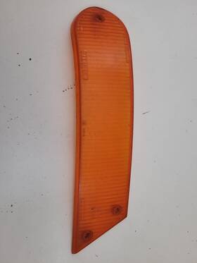 116107716 Carello 1967-1974 Fiat 124 Spider Right Front Turn Signal Lens