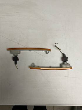Plx-m0-18-6072-00-1-cl360a2 Carlights360 For 2003-2007 Saab 9-3 Side Marker Light Pair Driver And Passenger Oem T4