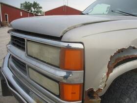 05977459 Chevrolet Used Side Marker Light Assembly Fits 1998 1500 Pickup