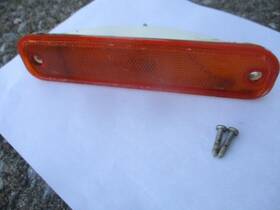 168-270 Chevrolet 73-88 C/k 30 Dually Rear Side Marker Lamp Without Chrome Amber 168-270 Chevrolet 73-88 C/k 30 Dually Rear Side Marker Lamp Without Chrome Amber