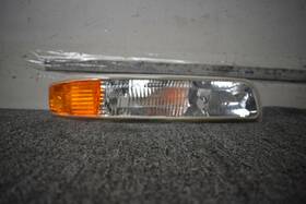 332-1678r Chevrolet 2000-2006 Tahoe Right Side Marker Light Aftermarket