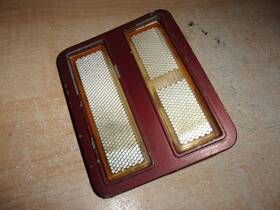 5965182 Chevrolet 1973-1977 Chevy Malibu El Camino Chevelle Right Front Side Marker Light