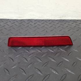 25809862 Chevrolet Truck 10-17 Equinox Rear Right Passenger Bumper Reflector Oem