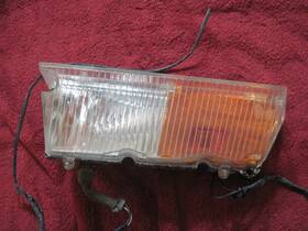 3881210 Chrysler 1974-78 New Yorker Front Side Marker Light Assembly Lh Oem