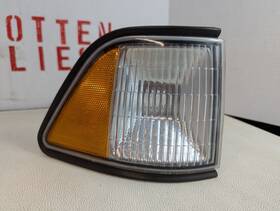 4676022 Chrysler Dodge Spirit Lebaron Plymouth Acclaim Side Marker Light