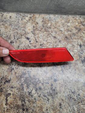 A1938200921 Chrysler 04 - 08 Crossfire Oem Left / Drivers Rear Side Marker Light
