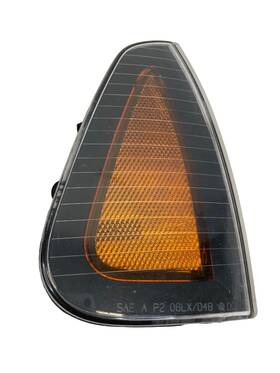 04806218a Dodge 2006-2010 Charger Front Right Passenger Side Marker Light Lamp