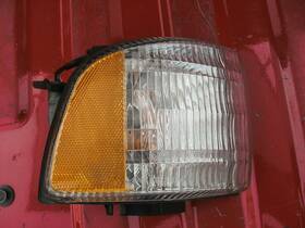 Dodge 116-00926 94-01 Truck Right Side Parklamp/side Marker