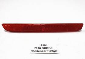 68211188aa Dodge 15-23 Oem Challenger Rear Right Passenger Side Marker Reflector Light
