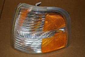4l24-13b221-a Factory/oem 2002-05 Ford Explorer Driver Side Front Corner Marker Light Turn Signal Lamp