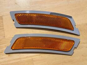 6314784295901r Factory/oem 631478429601l/6314784295901r Bmw 5 Series F10 2011-16 Front Bumper Reflector Amber Lens Side Marker Lights 6314784295901r Factory/oem 631478429601l/6314784295901r Bmw 5 Series F10 2011-16 Front Bumper Reflector Amber Lens Side Marker Lights