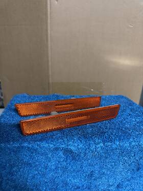 Rb-068ca Factory/oem For Dodge Challenger 15-23 Clear Amber Led Front Bumper Side Marker Signal Light Rb-068ca Factory/oem For Dodge Challenger 15-23 Clear Amber Led Front Bumper Side Marker Signal Light