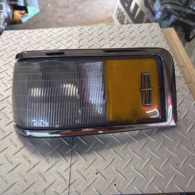 Vfovb-15a429-al Factory/oem 94 93 90 92 91 Lincoln Town Car Drivers Side Left Corner Marker Light Lamp