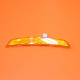 87329500 Ferrari 488 Side Marker Front Left 2016 2017 2018 2019 2020 Oem