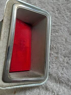 Dodb-15a467-c Ford 1970 Side Marker Bezel Fomoco Dodb-15a467-c Ford 1970 Side Marker Bezel Fomoco