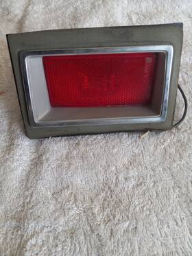 Dogb-15a466-b Ford Dogb-15a66-b 1970 Rear Side Marker Bezel