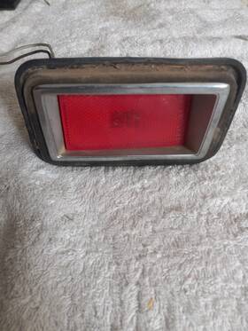 Doob-15a466-c Ford Doob-15a466c 1970 Rear Side Marker Bezel Fomoco Doob-15a466-c Ford Doob-15a466c 1970 Rear Side Marker Bezel Fomoco