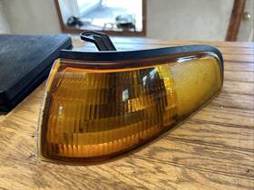 F3cb-13a270-aa Ford 93-96 Escort Left Corner Light Amber Marker Used Drivers Side