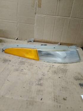 F3ly15a201c Ford 1996 Lincoln Mark Viii Right Passenger Front Side Marker Turn Light With Bulbs F3ly15a201c Ford 1996 Lincoln Mark Viii Right Passenger Front Side Marker Turn Light With Bulbs