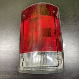 F7ub13440aa Ford 2007-08 Econoline E150 E250 E350 Rh Tail Light Lamp Oem F7ub 13440aa