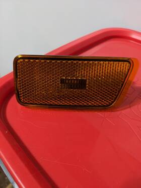 P403m115a425ac Ford Oem 2021-23 Bronco Sport Lh Front Bumper Reflector Lamp 403m115a425ac Used
